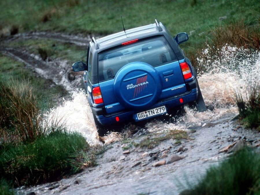  Opel Frontera Sport 1998 года  (фото 10 из 16)